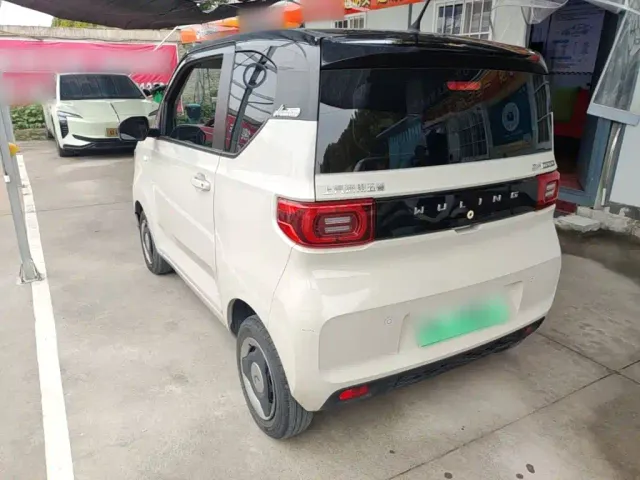 Wuling Hongguang Mini EV — Фото автомобиля 4