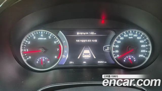 Kia Seltos — Фото автомобиля 11