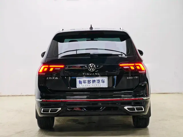 Volkswagen Tiguan L — Фото автомобиля 5
