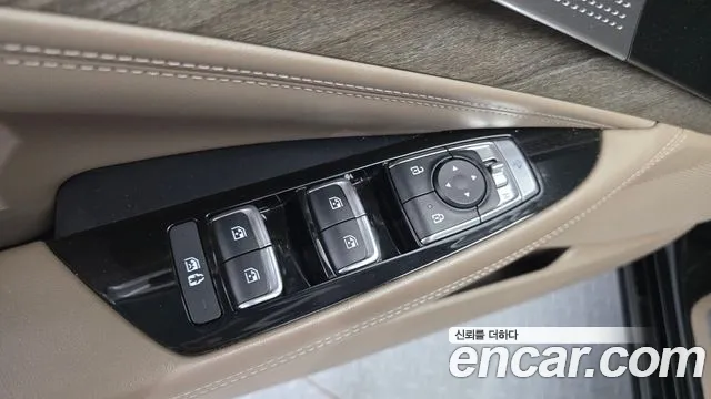 Kia K8 2.5 Бензин 2WD — Фото автомобиля 30