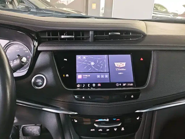 Cadillac XT5 — Фото автомобиля 12