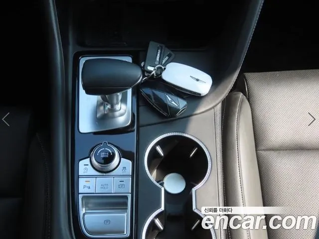 Genesis G70 — Фото автомобиля 14