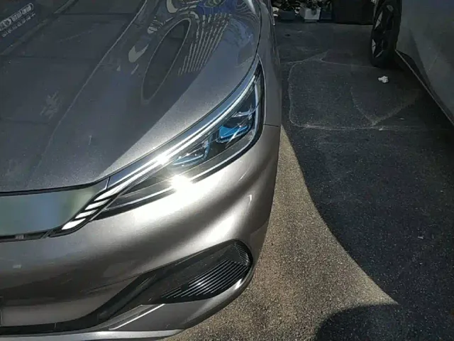 BYD Yuan PLUS — Фото автомобиля 23