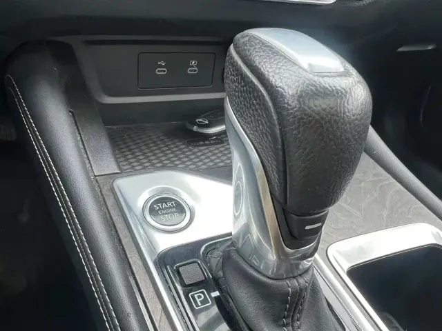 Nissan Teana — Фото автомобиля 15