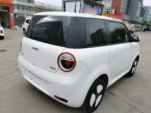 Changan Lumin — Фото автомобиля 6