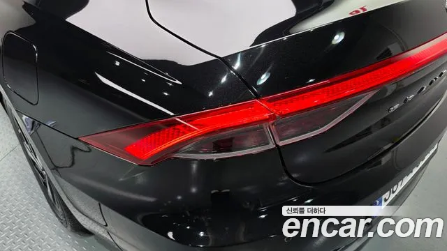 Hyundai Grandeur Grandeur (New) Hybrid — Фото автомобиля 8
