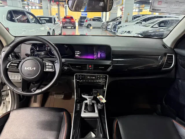 Kia Seltos — Фото автомобиля 5