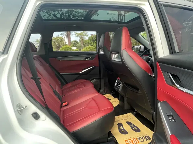 Changan CS75 Plus — Фото автомобиля 12