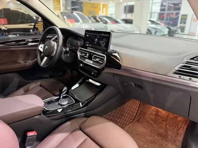 BMW X3 — Фото автомобиля 11