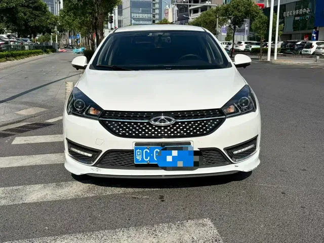 Chery Arrizo 5 — Фото автомобиля 2