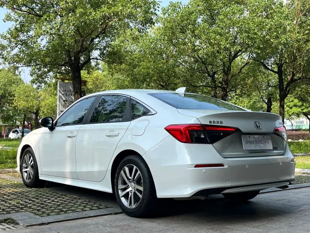 Honda Civic — Фото автомобиля 4