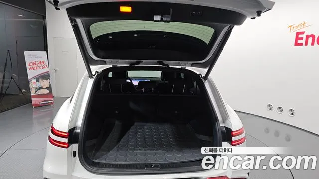 Genesis GV70 2.5T Бензин 2WD — Фото автомобиля 29
