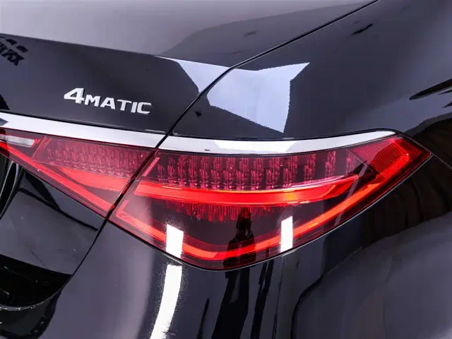 Mercedes-Benz S-Class — Фото автомобиля 9