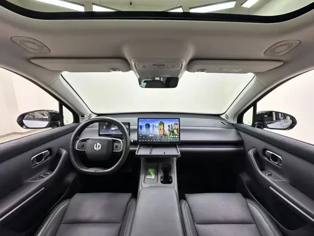 Leapmotor C16 — Фото автомобиля 20