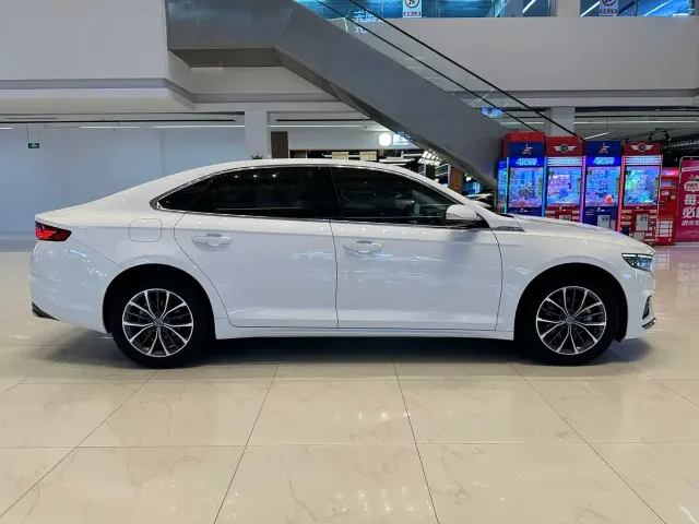 Geely Xingrui — Фото автомобиля 7