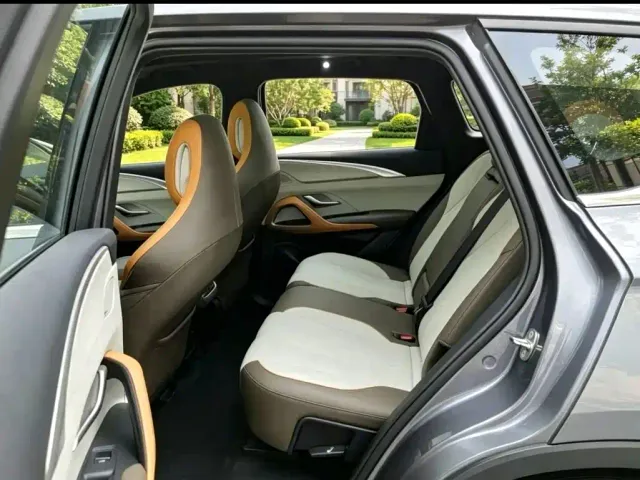 BYD Song Pro — Фото автомобиля 6