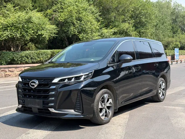 GAC Trumpchi M6 — Фото автомобиля 3