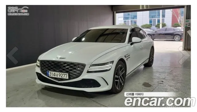 Фотография автомобиля — Genesis G80 RG3