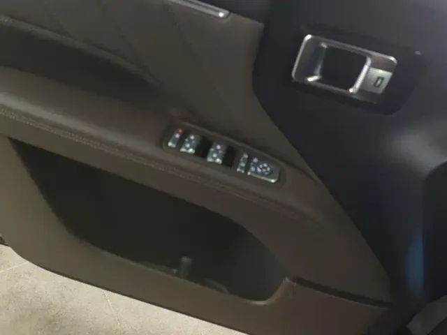 Wuling Starlight 730 — Фото автомобиля 7