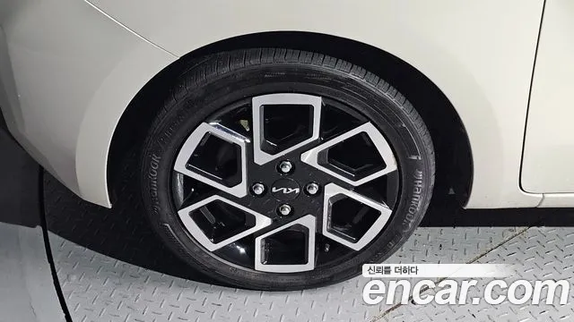 Kia RAY Новый Kia Ray Signature — Фото автомобиля 5