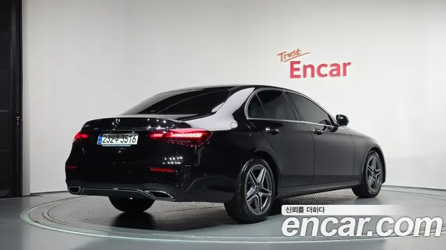 Mercedes-Benz E-Class W213 — Фото автомобиля 2