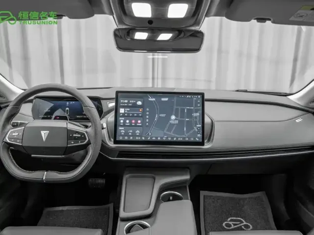 Deepal Deepal SL03 2022 1.5L 1200 Range Extender Version — Фото автомобиля 13