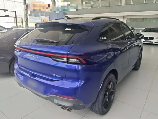 Forthing T5 Evo — Фото автомобиля 6