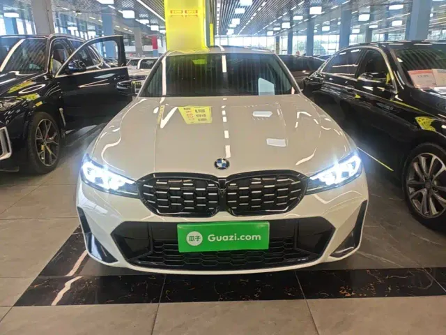 BMW 3 Series — Фото автомобиля 2