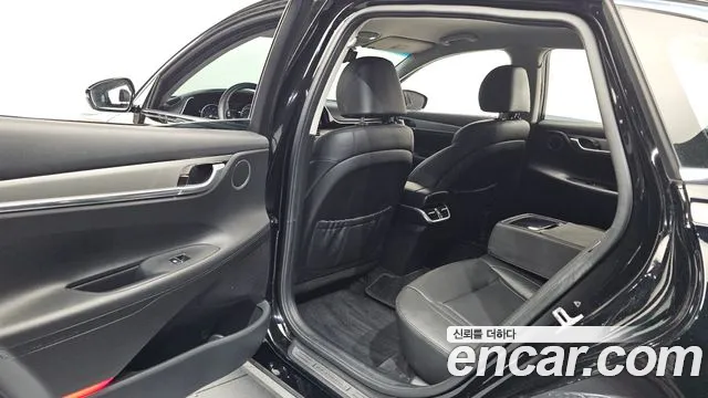 Hyundai Grandeur Новый Grandeur IG 3.0 LPi (Для проката) — Фото автомобиля 11