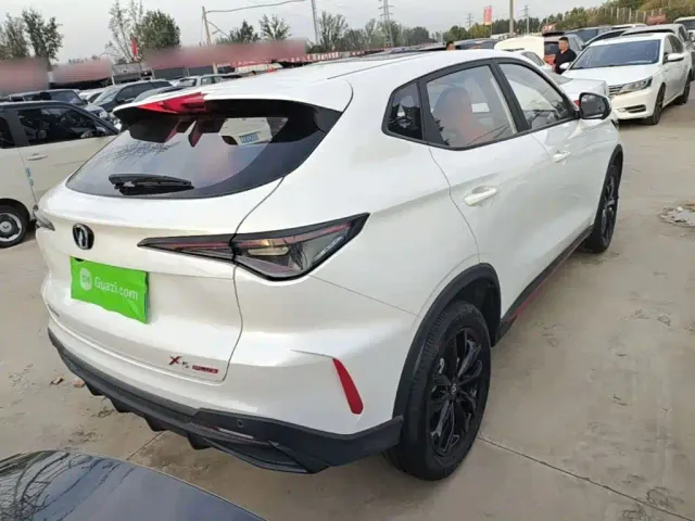 Changan X5 Plus — Фото автомобиля 6