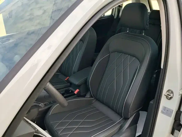 Volkswagen Tiguan L — Фото автомобиля 14