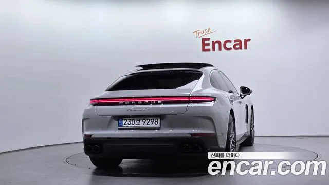 Porsche Panamera — Фото автомобиля 4