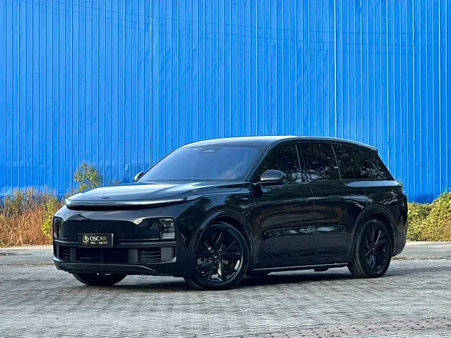 Фотография автомобиля — Li Auto L8