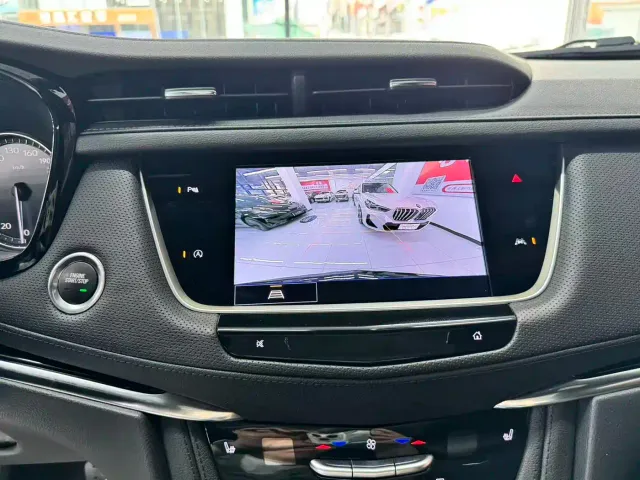 Cadillac XT6 — Фото автомобиля 8