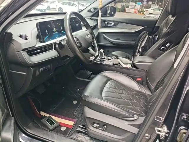 Chery Tiggo 8 PLUS Kunpeng e+ — Фото автомобиля 14