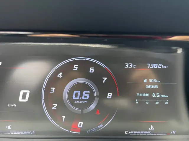 Hyundai Elantra — Фото автомобиля 9