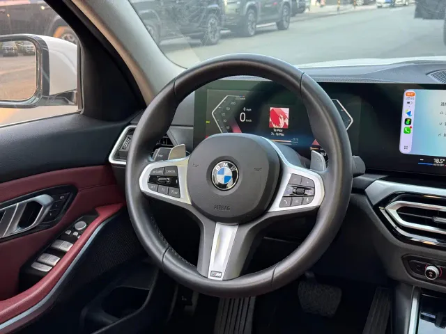 BMW 3 Series — Фото автомобиля 10