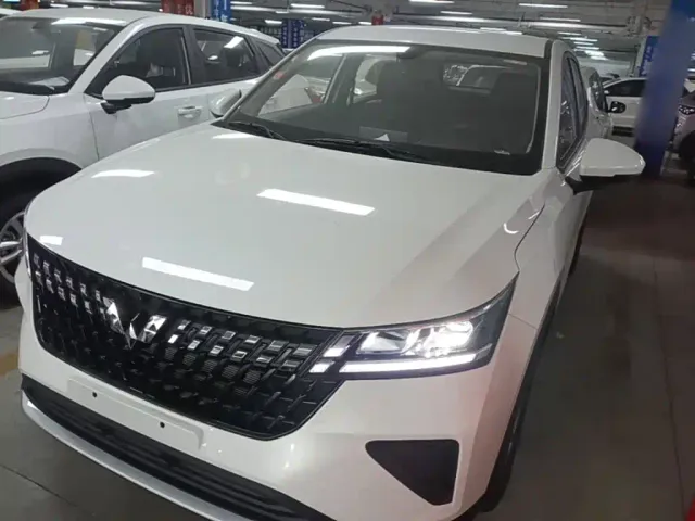 Wuling Xingchi — Фото автомобиля 2