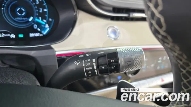 Genesis GV70 2.5T Бензин AWD — Фото автомобиля 25