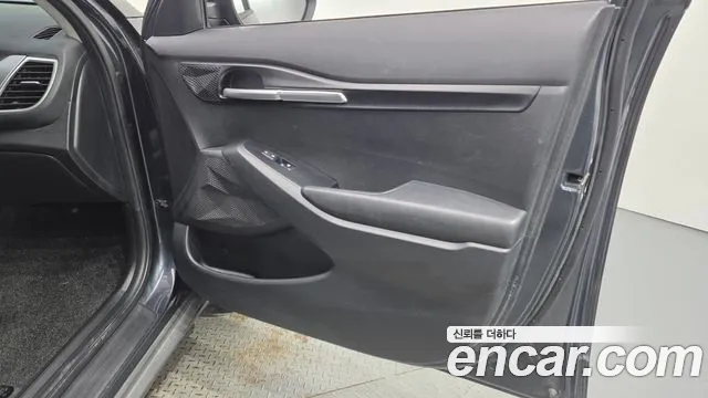 Kia Seltos — Фото автомобиля 13