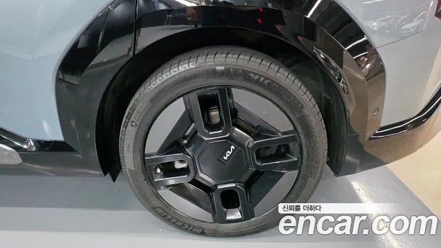 Kia EV9 — Фото автомобиля 20