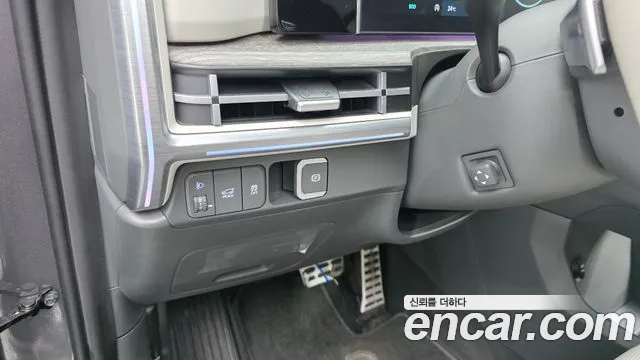 Hyundai Santa Fe MX5 — Фото автомобиля 12