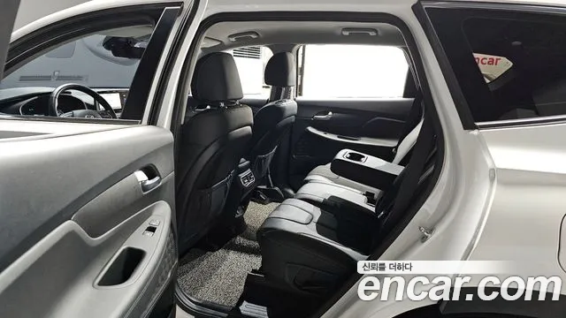 Hyundai Santafe Новый Santa Fe Дизель 2.2 2WD — Фото автомобиля 11