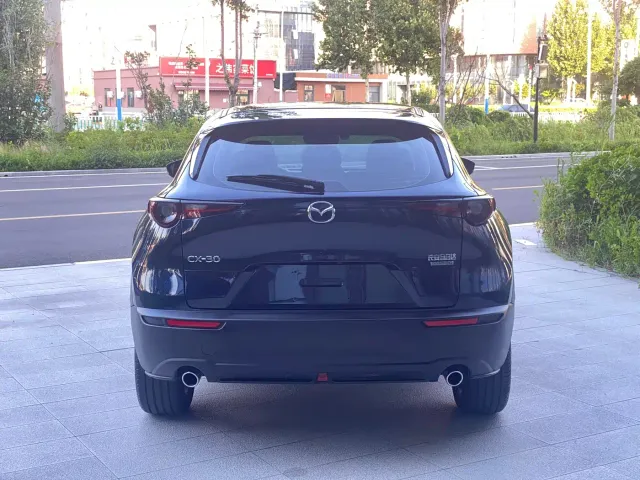 Mazda CX-30 — Фото автомобиля 8