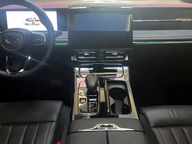 GAC Trumpchi M8 — Фото автомобиля 11