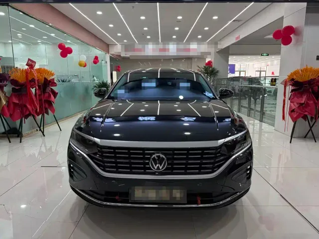 Volkswagen Passat — Фото автомобиля 2
