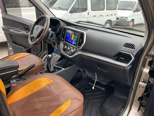 Changan Ruixing M60 — Фото автомобиля 6