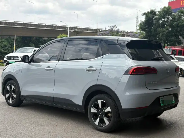 Wuling Binguo PLUS — Фото автомобиля 9