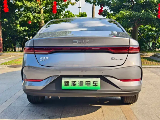 BYD Qin PLUS — Фото автомобиля 5