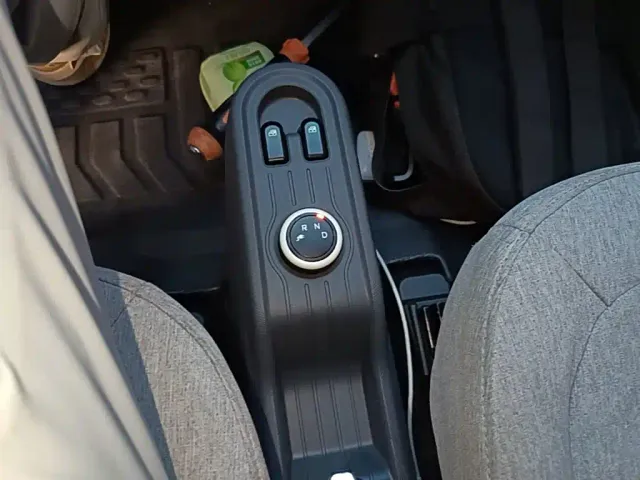 Wuling Hongguang Mini EV — Фото автомобиля 13